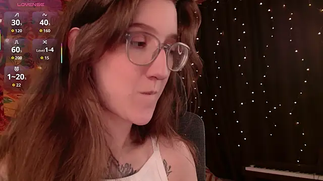 Chat +18 de lolami_ ao vivo