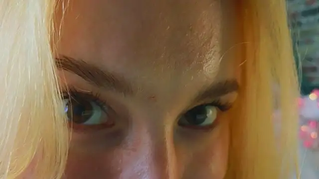 RosalieHandley লাইভ XXX চ্যাট
