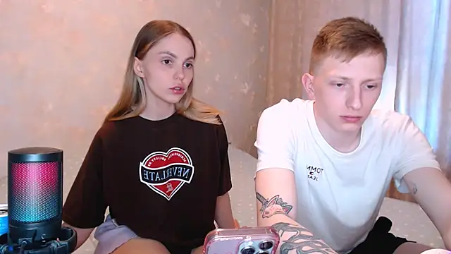 juliaanddima Live XXX-Chat