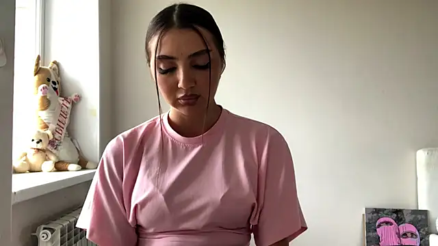 AlvinaMair's Live XXX Chat