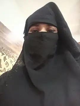 Aafreen_36 Adlı Modelin Canlı XXX Sohbeti