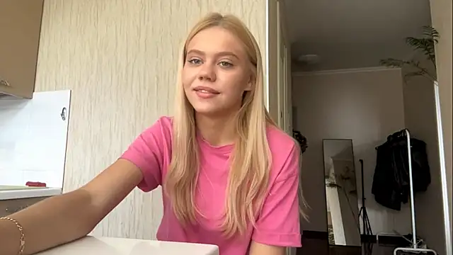 XXX chat uživo modela Glamorforyou