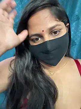Hot_Girl_Aishwariya Obrolan Langsung XXX