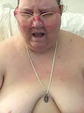 TheMotherPearl XXX чат на живо