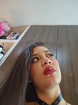 Rebeca_xs' Live XXX Chat