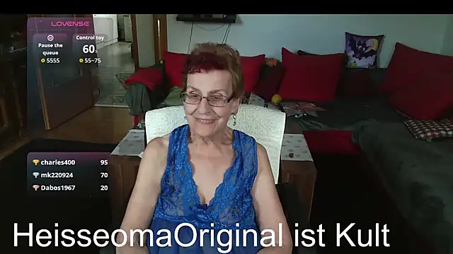 HeisseomaOriginal's Live XXX Chat
