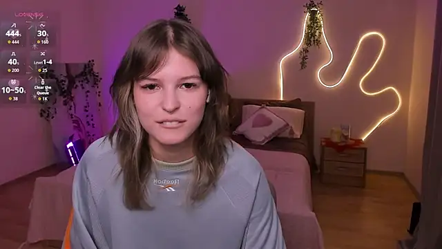Lisa_Blossom Live XXX-Chat