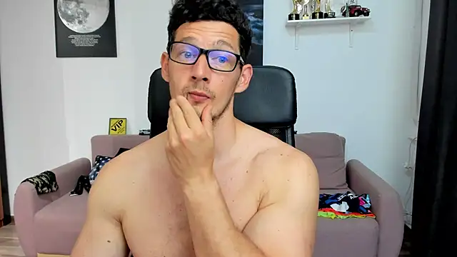Živý XXX chat BrutusK08