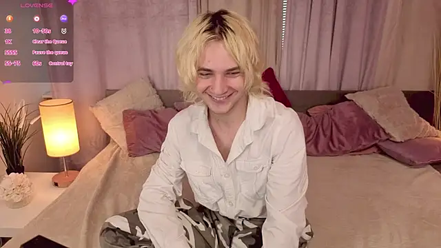 JameMilann Chat XXX live