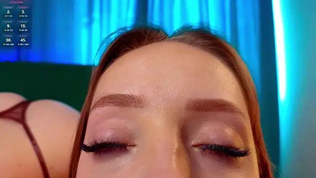 GertrudeWilson Chat XXX in diretta