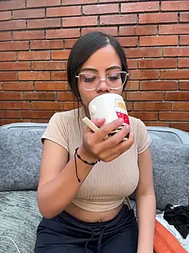 XXX chat uživo modela Susan_Voltaire