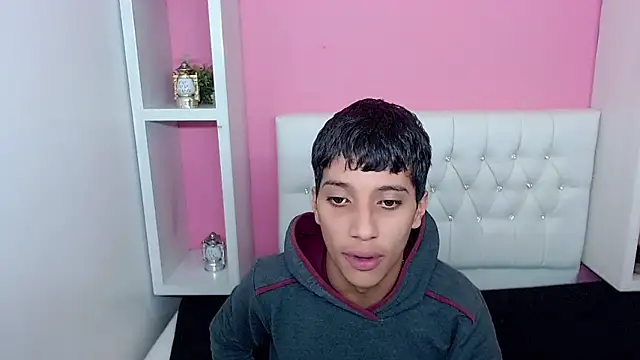 Онлайн чат XXX jl_brayan12