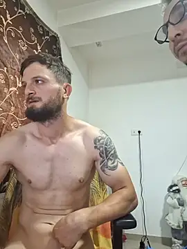 MattedOdobenus Chat XXX in diretta