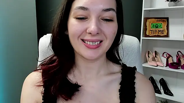 Meagn_Extasy Adlı Modelin Canlı XXX Sohbeti