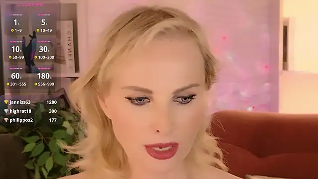 Sandra_Kind Chat XXX in diretta