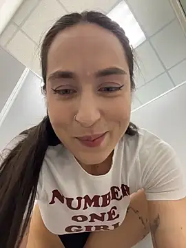 Chat +18 de Holly_Play ao vivo