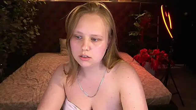 CrystallPaws Live XXX-chat
