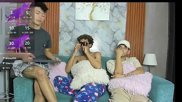 Онлайн чат XXX VERY_HOT_GUYS