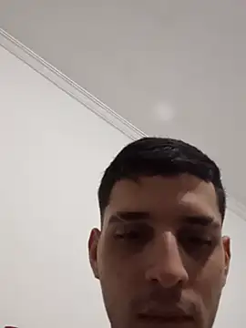 Онлайн чат XXX boy_max_latin