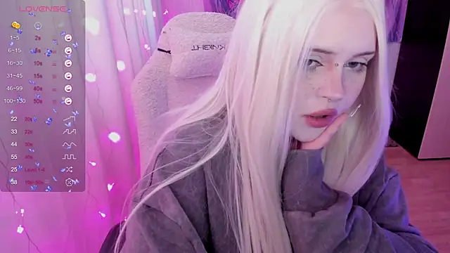 SelenaCute Live XXX Chat