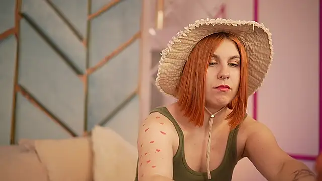 GingerPinky – Live XXX-chat