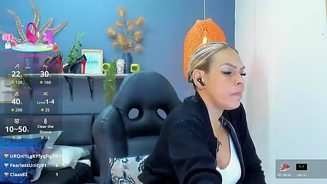 Chat +18 de yessila_parker ao vivo