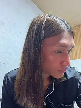 Anisha_FoxxのライブXXXチャット