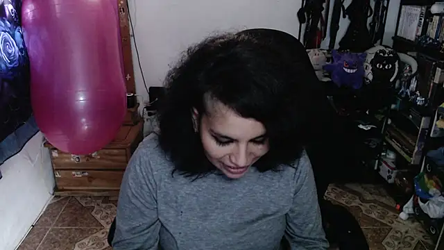 Chat XXX en directo de kureiji_hentaii