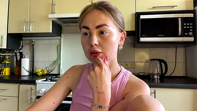 MartaLuna_ live XXX chat
