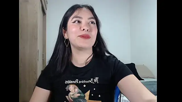 EloiseJun Live XXX-chat
