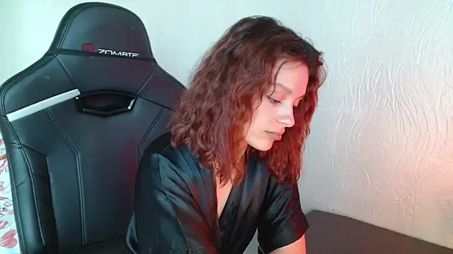 Eva_Avea: απευθείας συνομιλία ΧΧΧ