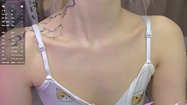 JuanaSumma Chat XXX in diretta