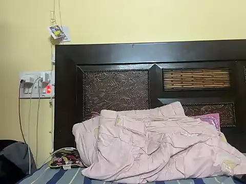 rahul_4u's Live XXX Chat