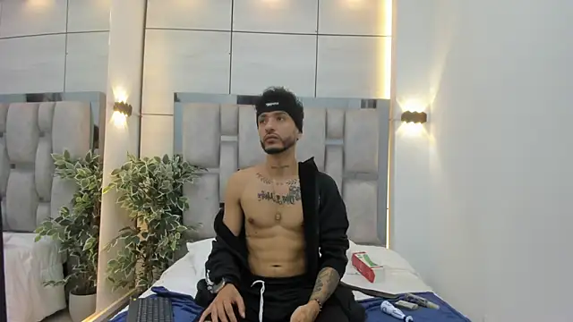 Živý XXX chat denis_winslow