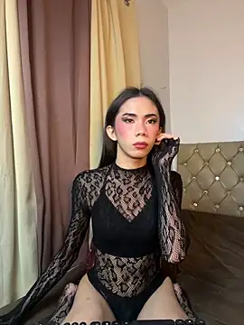 CassandraLovve élő XXX-chatje
