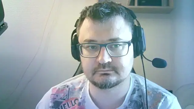 XXX chat uživo modela SirAbuser