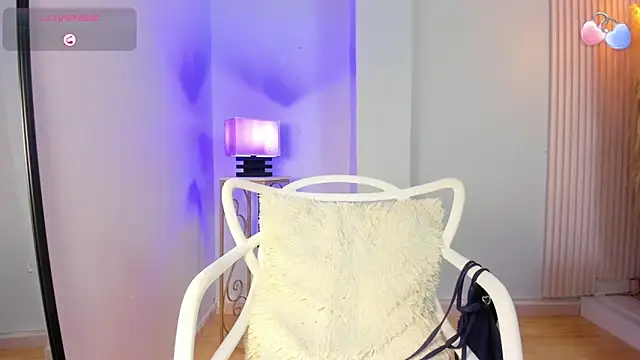 alana_rossetti's Live XXX Chat