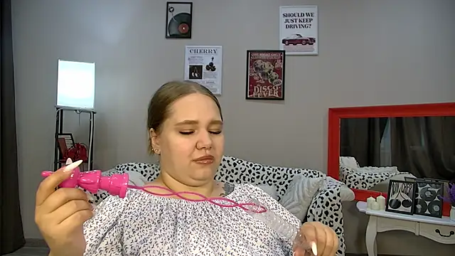 Chat +18 de DianaKristol ao vivo