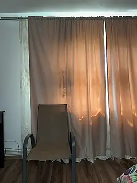 Lucy_doll22 现场XXX聊天