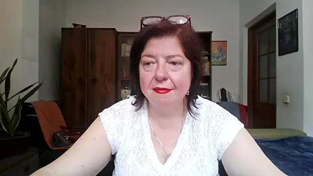 XXX chat uživo modela Violet_Pulse