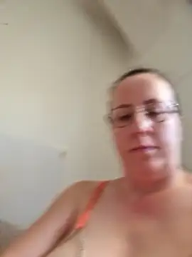 Goodass7 Live XXX-Chat