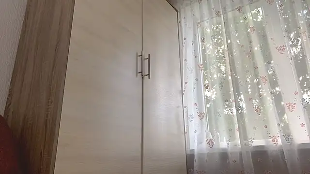 CarolineRu – Naživo XXX chat