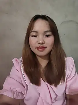 Chat +18 de Mina_xYx ao vivo