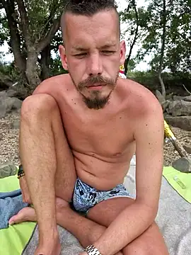 viraglaci18@xh – Naživo XXX chat