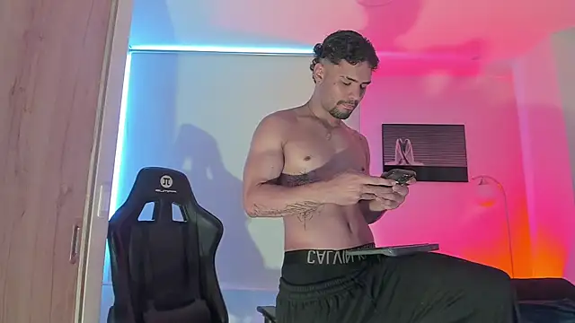 Chat XXX en directo de justin_lenox