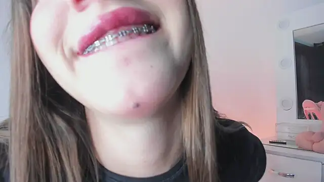 lovingdarcy_ Chat XXX live