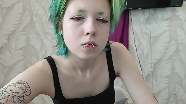 LittleKittenStar – Naživo XXX chat