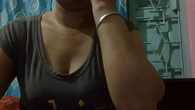 Chat XXX ao vivo de AVNI09-