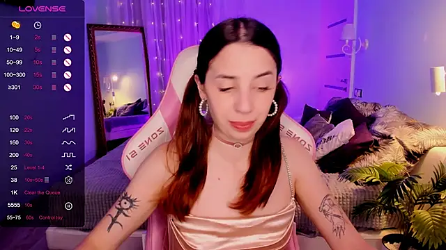 CharliGrace_'s Live XXX Chat