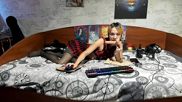 KagamiTayga's Live XXX Chat